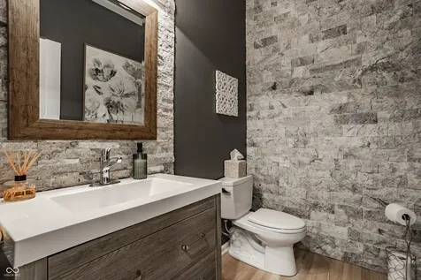 7165 Fox Hollow Ridge Zionsville IN 46077