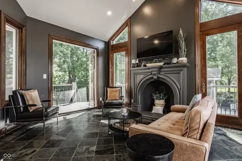 7165 Fox Hollow Ridge Zionsville IN 46077