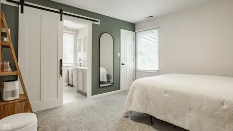 7165 Fox Hollow Ridge Zionsville IN 46077