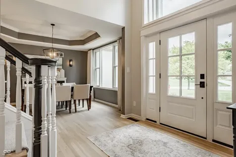 7165 Fox Hollow Ridge Zionsville IN 46077
