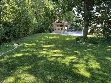 7165 Fox Hollow Ridge Zionsville IN 46077