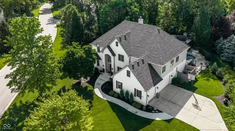 7165 Fox Hollow Ridge Zionsville IN 46077