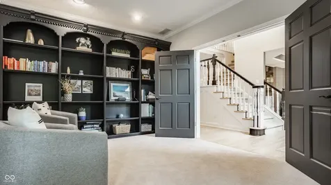 7165 Fox Hollow Ridge Zionsville IN 46077