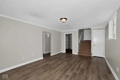 3501 Summerfield Indianapolis IN 46214
