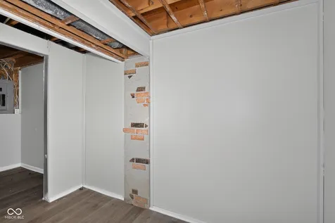 3501 Summerfield Indianapolis IN 46214