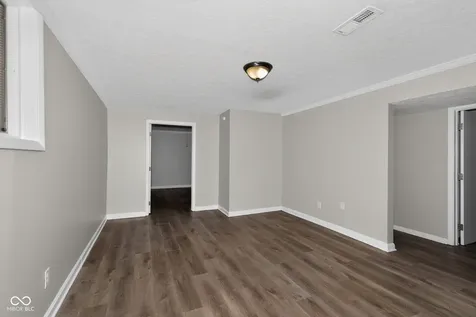 3501 Summerfield Indianapolis IN 46214