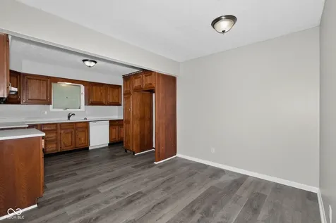 3501 Summerfield Indianapolis IN 46214