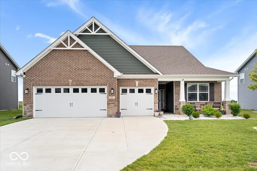 271 Dyson Drive Whiteland IN 46184