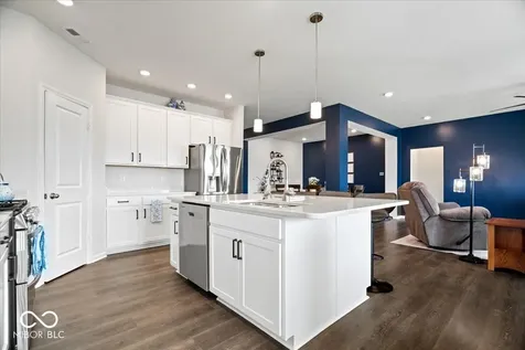 271 Dyson Drive Whiteland IN 46184