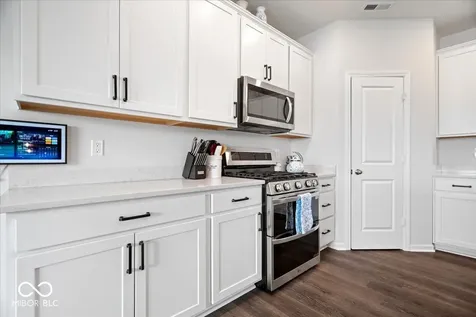 271 Dyson Drive Whiteland IN 46184