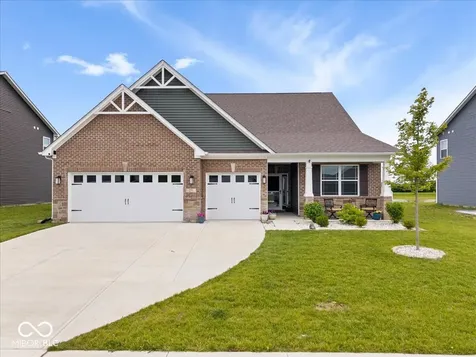 271 Dyson Drive Whiteland IN 46184