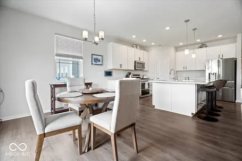271 Dyson Drive Whiteland IN 46184