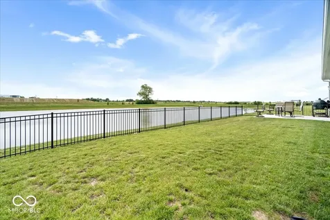 271 Dyson Drive Whiteland IN 46184