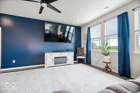 271 Dyson Drive Whiteland IN 46184