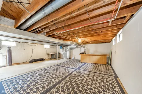 2217 Melody Lane Anderson IN 46012