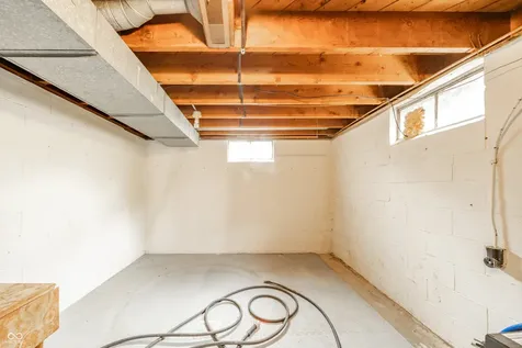 2217 Melody Lane Anderson IN 46012