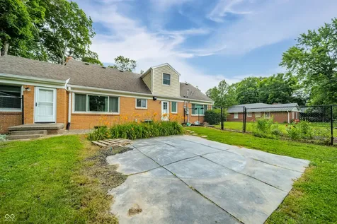 2217 Melody Lane Anderson IN 46012