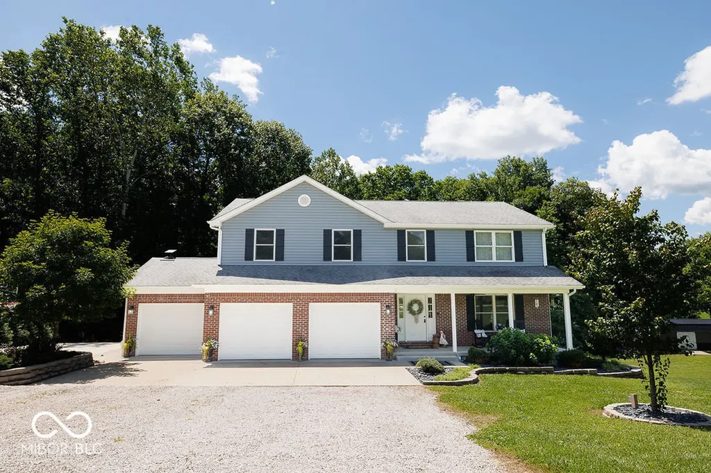 1162 W Thornridge Way Spencer IN 47460
