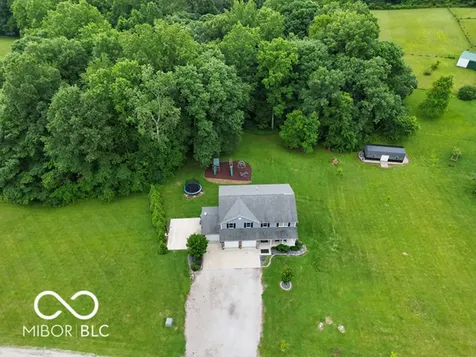 1162 W Thornridge Way Spencer IN 47460