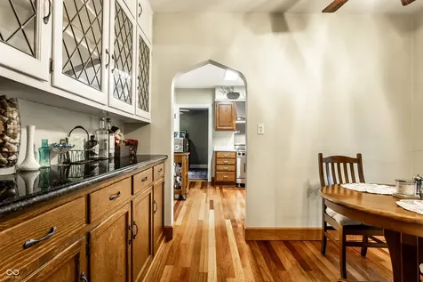 435 Blue Ridge Indianapolis IN 46208