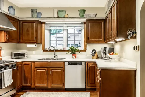 435 Blue Ridge Indianapolis IN 46208
