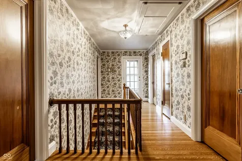 435 Blue Ridge Indianapolis IN 46208