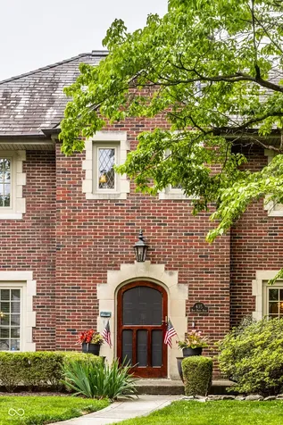 435 Blue Ridge Indianapolis IN 46208