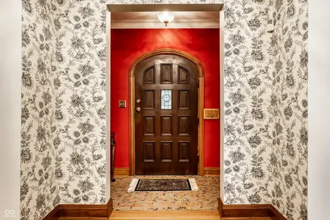 435 Blue Ridge Indianapolis IN 46208