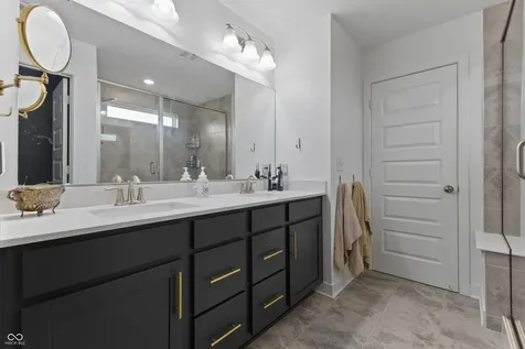 4252 Lauder Road Bargersville IN 46106