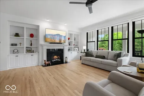 910 Viking Sunrise Lane Westfield IN 46074