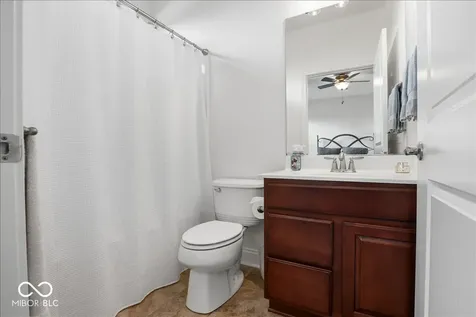 910 Viking Sunrise Lane Westfield IN 46074