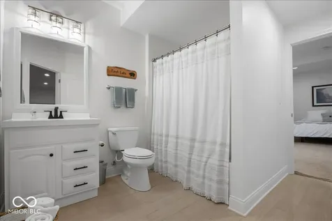 910 Viking Sunrise Lane Westfield IN 46074