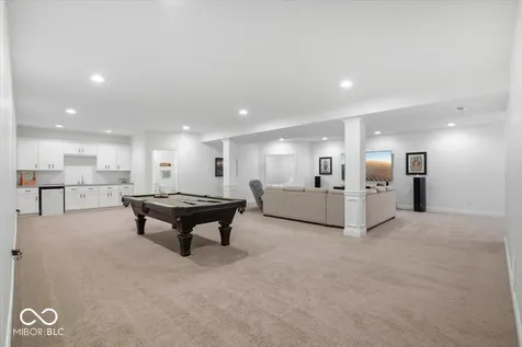 910 Viking Sunrise Lane Westfield IN 46074
