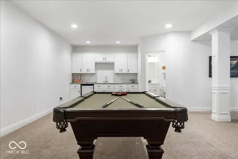 910 Viking Sunrise Lane Westfield IN 46074