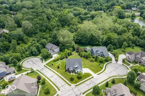 910 Viking Sunrise Lane Westfield IN 46074