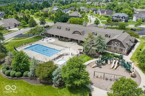 910 Viking Sunrise Lane Westfield IN 46074