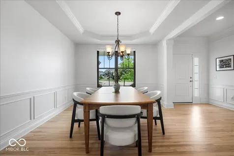 910 Viking Sunrise Lane Westfield IN 46074