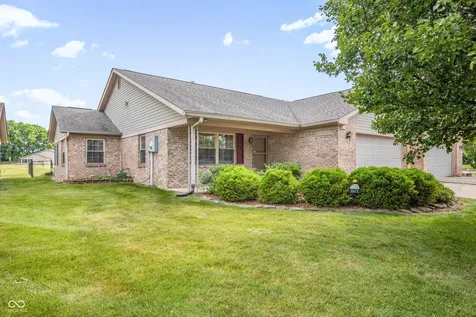 3831 Oak Trail Indianapolis IN 46237