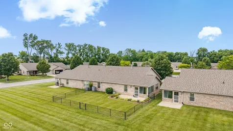 3831 Oak Trail Indianapolis IN 46237