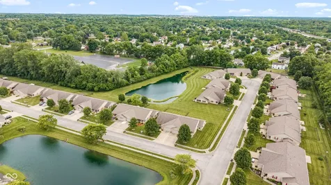 3831 Oak Trail Indianapolis IN 46237
