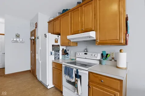 848 Hildebrand Drive Indianapolis IN 46217
