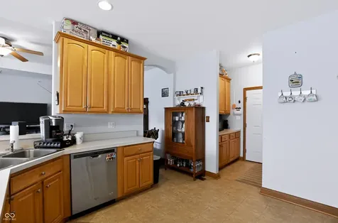 848 Hildebrand Drive Indianapolis IN 46217