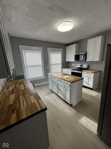 502 W Hillside Avenue Spencer IN 47460