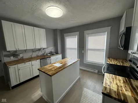 502 W Hillside Avenue Spencer IN 47460