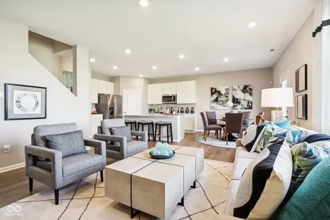 5890 Norfolk Row Greenwood IN 46143