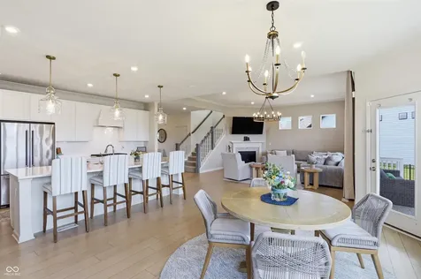 5402 Peachtree Road Zionsville IN 46077