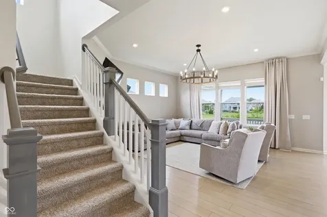 5402 Peachtree Road Zionsville IN 46077