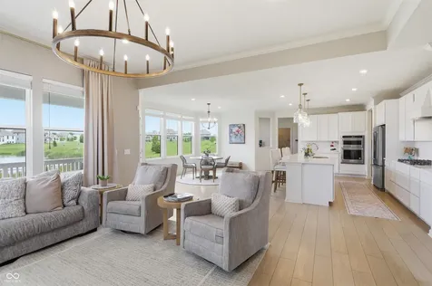 5402 Peachtree Road Zionsville IN 46077