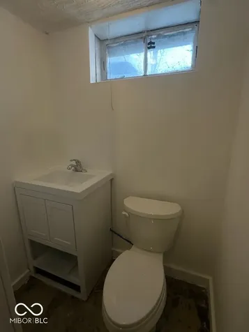 3710 N Layman Indianapolis IN 46218