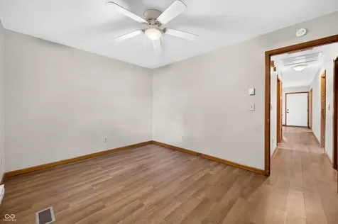 2231 Mapleton Court Columbus IN 47201